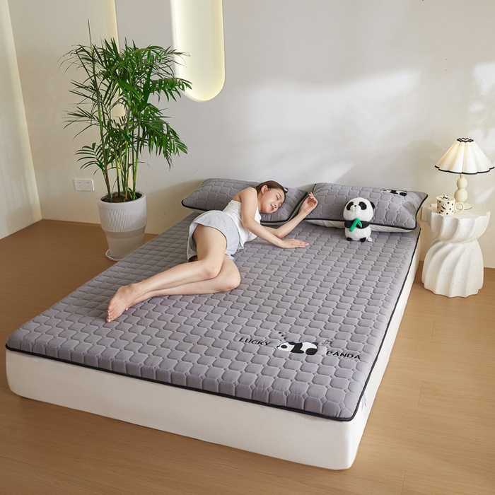 91家纺网 家纺一手货源 找家纺 （总）鑫钰 2024秋冬新款单边乳胶加厚硬质棉家用床垫