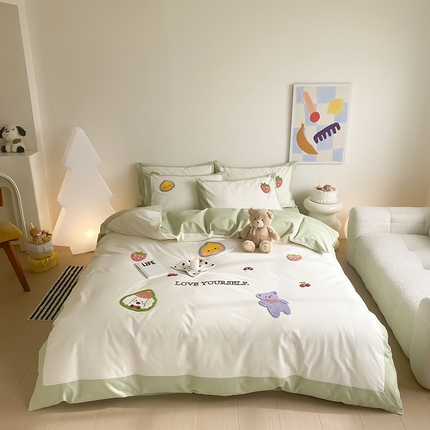 91家纺网 家纺一手货源 找家纺 （总）曼布缇 2025新款加厚100S全棉磨毛绣花四件套 小可爱