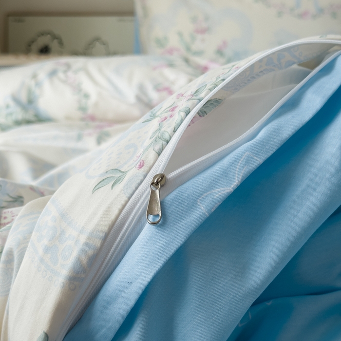 91家纺网 家纺一手货源 找家纺 2024新款印花小清新全棉四件套 玻璃如梦