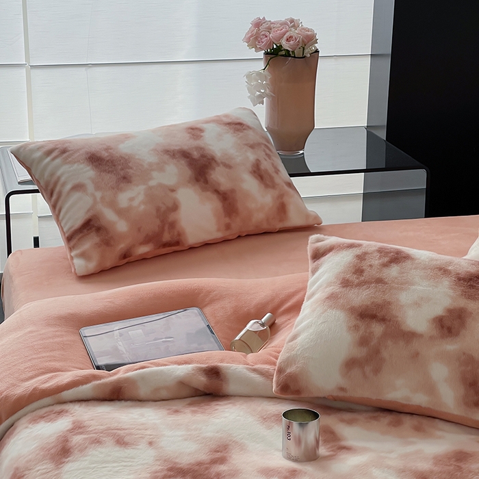 91家纺网 家纺一手货源 找家纺 窝米 2024冬季新款雪貂绒系列四件套 炫彩-橘