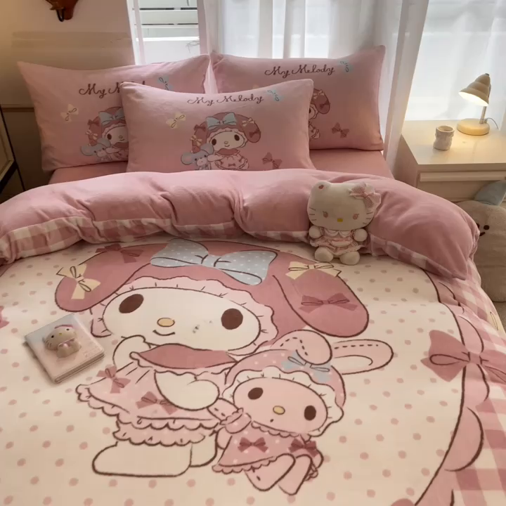 91家纺网 家纺一手货源 找家纺 星座家纺 2025新款大版三丽鸥牛奶绒四件套 相框美乐蒂