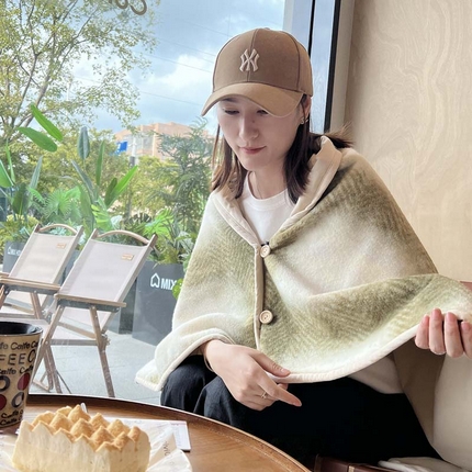 91家纺网 家纺一手货源 找家纺 （总）金奇达家纺 2024秋冬新品保暖加厚绒类多莉羊绒披肩毯-【普达拉】实拍