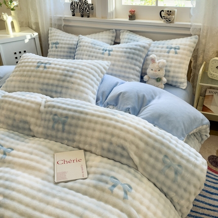 91家纺网 家纺一手货源 找家纺 （总）丝羽坊 2024新款牛奶绒泡泡加厚保暖四件套