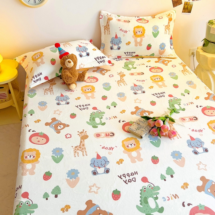 91家纺网 家纺一手货源 找家纺 大柏树 2025新款A类高克重亲肤舒适牛奶绒印花四件套-单床笠可定制 布拉乐园