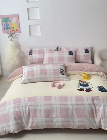 91家纺网 家纺一手货源 找家纺 怡家居 2024秋冬新款全棉磨毛绣花四件套 背包熊