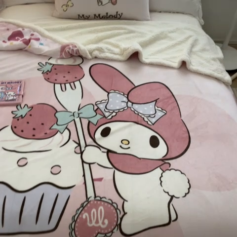 91家纺网 家纺一手货源 找家纺 金爱家 2024新款多功能牛奶绒羊羔绒毛毯毯子 羊羔绒-草莓蛋糕美乐蒂