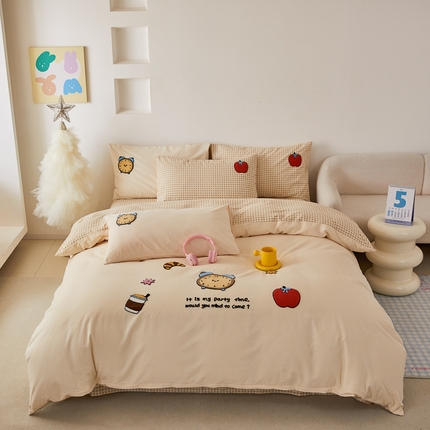 怡家居 2024秋冬新款全棉磨毛绣花四件套 小闹钟