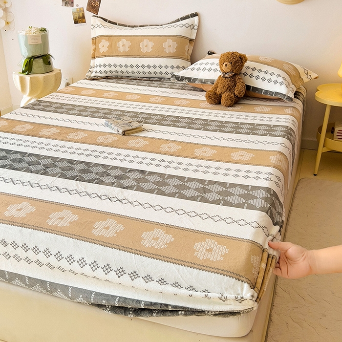 91家纺网 家纺一手货源 找家纺 大柏树 2025新款A类高克重亲肤舒适牛奶绒印花四件套-单床笠可定制 波西米亚