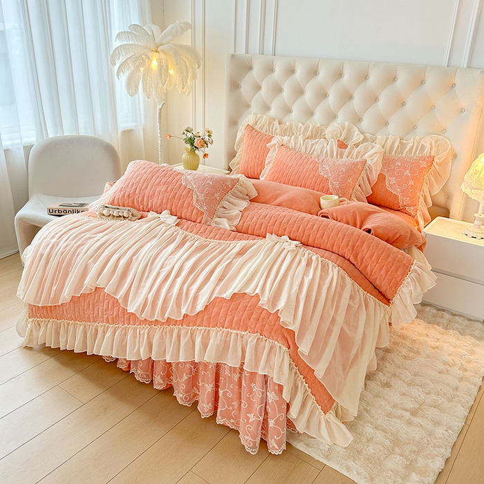 91家纺网 家纺一手货源 找家纺 罗艺轩 2024新款高克重牛奶雪纺边床裙四件套-羽蝶 梦幻玉