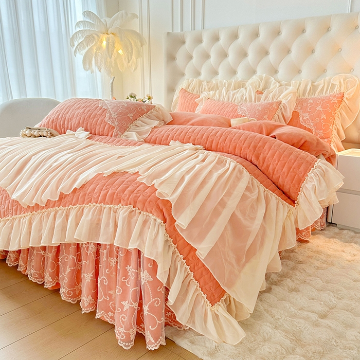 91家纺网 家纺一手货源 找家纺 罗艺轩 2024新款高克重牛奶雪纺边床裙四件套-羽蝶 梦幻玉