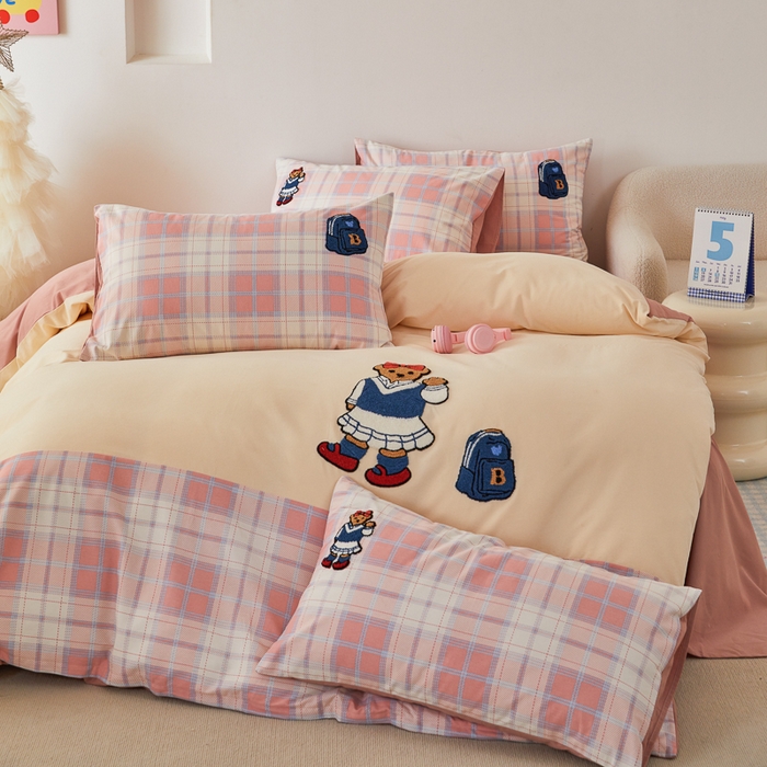 91家纺网 家纺一手货源 找家纺 怡家居 2024秋冬新款全棉磨毛绣花四件套 背包熊