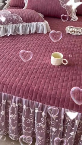 91家纺网 家纺一手货源 找家纺 罗艺轩 2024新款高克重牛奶雪纺边床裙三件套-羽蝶 豆沙红