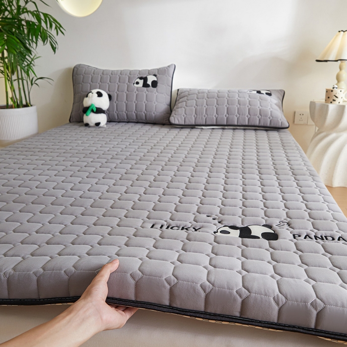 91家纺网 家纺一手货源 找家纺 （总）鑫钰 2024秋冬新款单边乳胶加厚硬质棉家用床垫