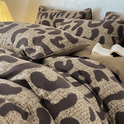 91家纺网 家纺一手货源 找家纺 （总）琪格格纺织 2024新款原棉磨毛四件套系列