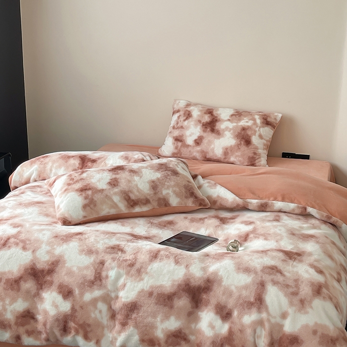 91家纺网 家纺一手货源 找家纺 窝米 2024冬季新款雪貂绒系列四件套 炫彩-橘