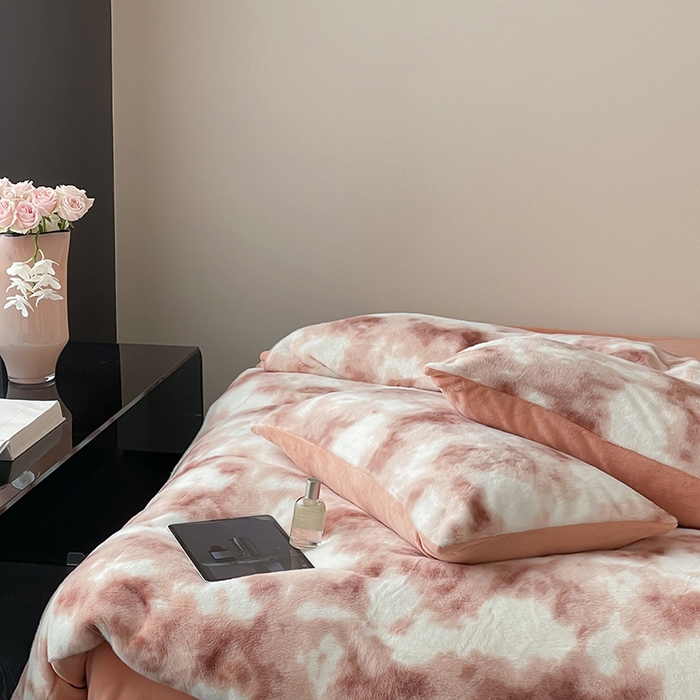 91家纺网 家纺一手货源 找家纺 窝米 2024冬季新款雪貂绒系列四件套 炫彩-橘