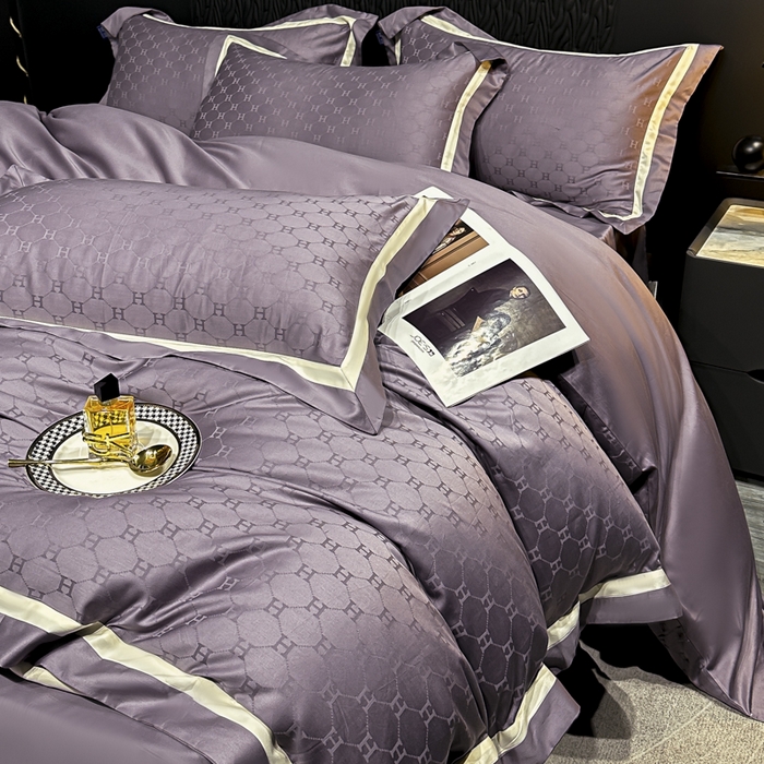 91家纺网 家纺一手货源 找家纺 雲归梦 2024新款轻奢双拼角全棉提花四件套 梵雅-葡萄紫