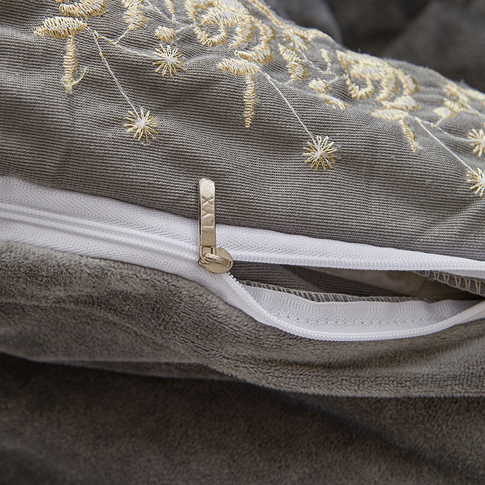 91家纺网 家纺一手货源 找家纺 罗艺轩 2024新款加厚宝宝绒夹棉床裙三件套-梦幻星辰 高级灰