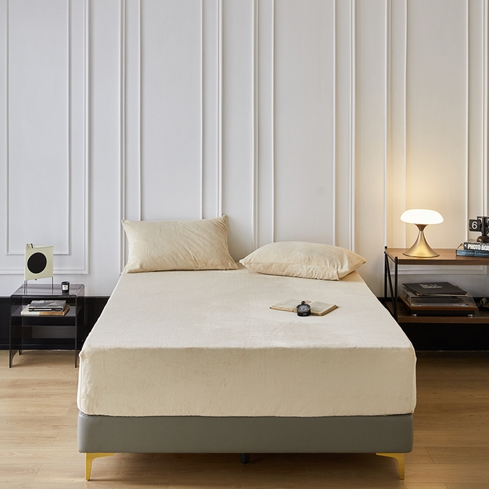 91家纺网 家纺一手货源 找家纺 千朵森 2024新款A类纯色牛奶绒单床笠-芙妮系列-风格二 芙妮-奶芋黄