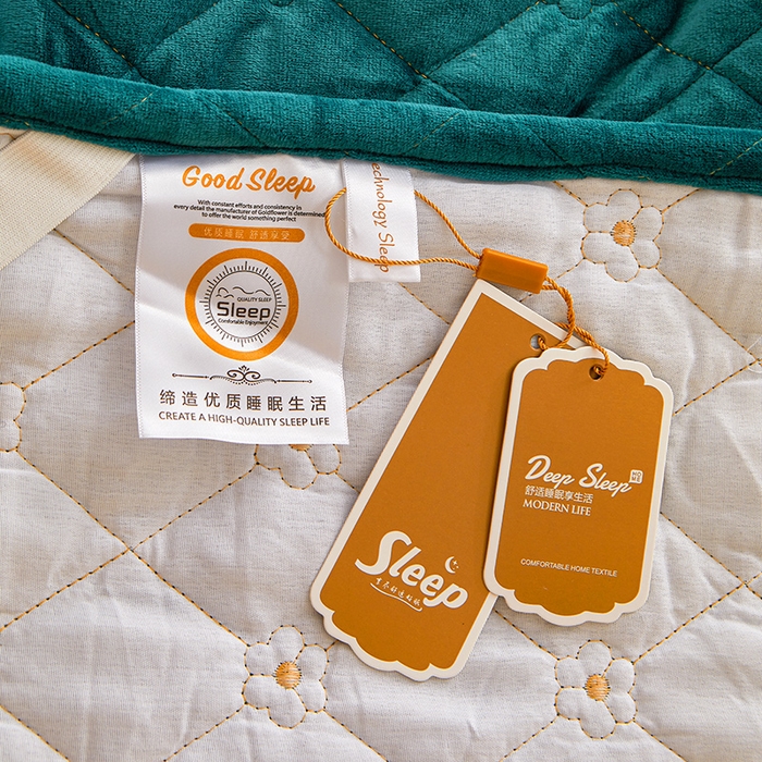 91家纺网 家纺一手货源 找家纺 罗艺轩 2024新款加厚宝宝绒夹棉床裙三件套-梦幻星辰 橄榄绿