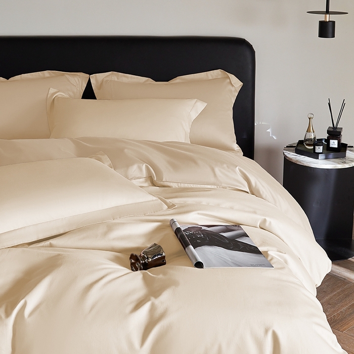 91家纺网 家纺一手货源 找家纺 秀色家纺 2025新款50支贡缎A类轻奢纯色长绒棉四件套全棉纯棉被套高级感床单三件套-雅克 雅克-奶昔白