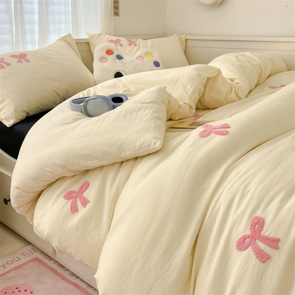 91家纺网 家纺一手货源 找家纺 （总）阿曼达 2024新款ins博主风爆款纯色波点蝴蝶结毛巾绣软糯糯水洗m四件套（专版花型）风格二