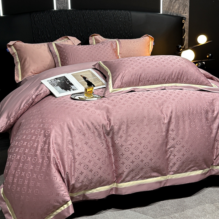 91家纺网 家纺一手货源 找家纺 雲归梦 2024新款轻奢双拼角全棉提花四件套 遇见经典-梅子粉