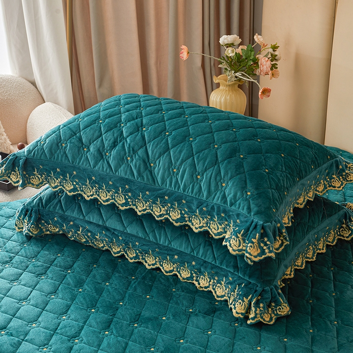 91家纺网 家纺一手货源 找家纺 罗艺轩 2024新款加厚宝宝绒夹棉床裙三件套-梦幻星辰 橄榄绿