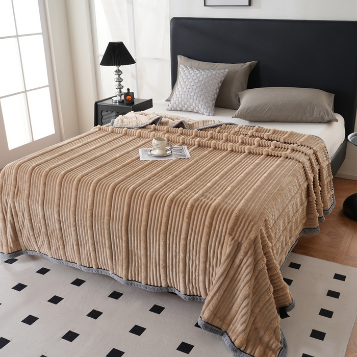 91家纺网 家纺一手货源 找家纺 巴木赫 2024新款子母抽条兔毛绒绒毯毯子 卡其