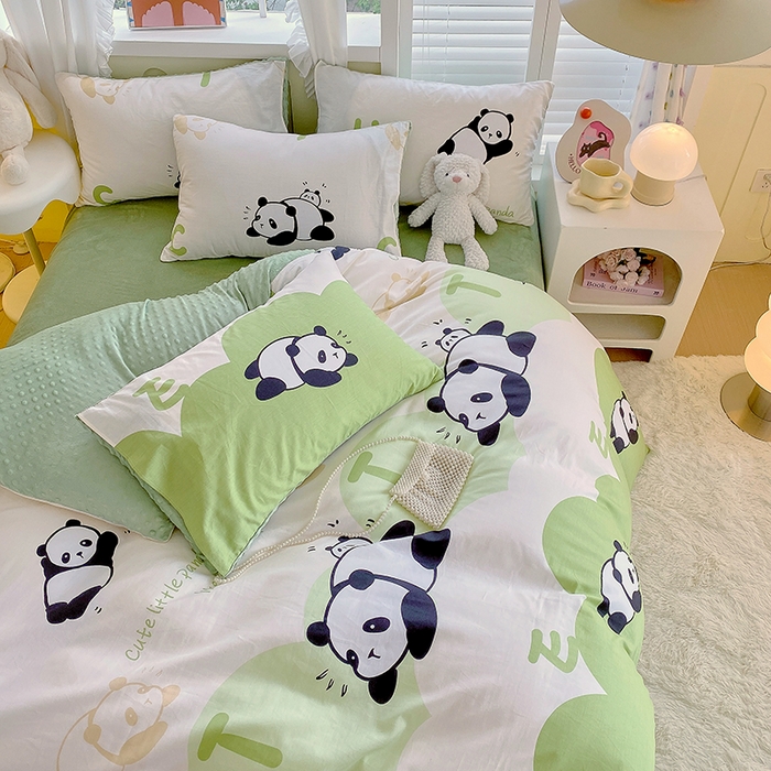 91家纺网 家纺一手货源 找家纺 金鑫汇家纺 2024新款棉加豆豆绒系列四件套 可爱熊猫