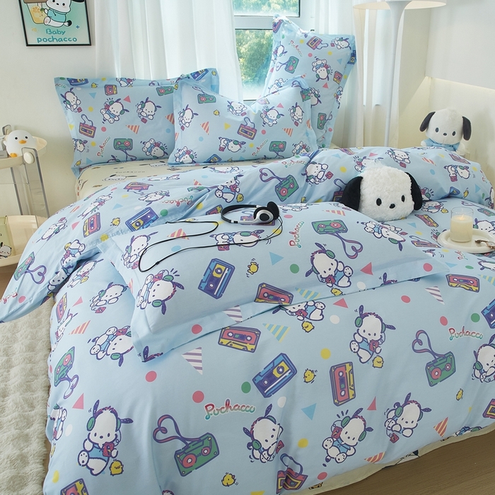 91家纺网 家纺一手货源 找家纺 蘭菲家纺 2024新款全棉小版卡通三丽鸥四件套 演唱会.蓝