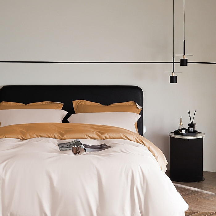 91家纺网 家纺一手货源 找家纺 秀色家纺 2025新款50支贡缎A类轻奢纯色长绒棉四件套全棉纯棉被套高级感床单三件套-雅克 雅克-皓月白+南瓜橘