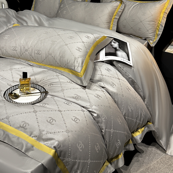 91家纺网 家纺一手货源 找家纺 雲归梦 2024新款轻奢双拼角全棉提花四件套 大牌恋曲-高级灰