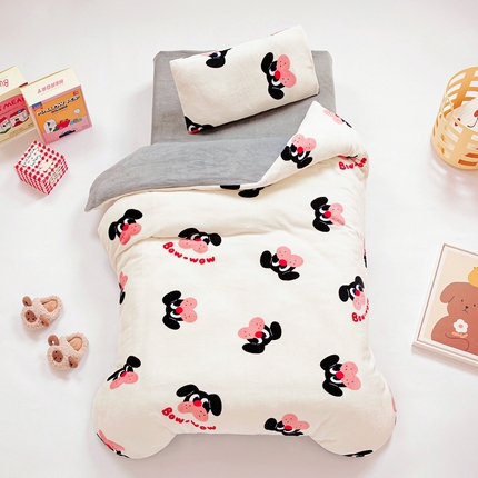 91家纺网 家纺一手货源 找家纺 （总）鱼宝 2024新款小版牛奶绒婴童套件