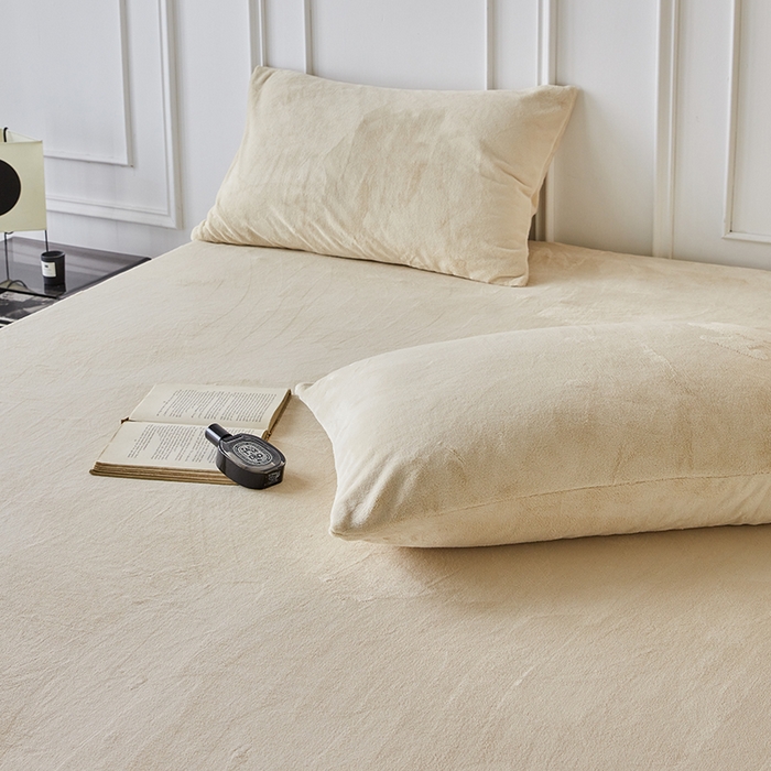 91家纺网 家纺一手货源 找家纺 千朵森 2024新款A类纯色牛奶绒单床笠-芙妮系列-风格二 芙妮-奶芋黄