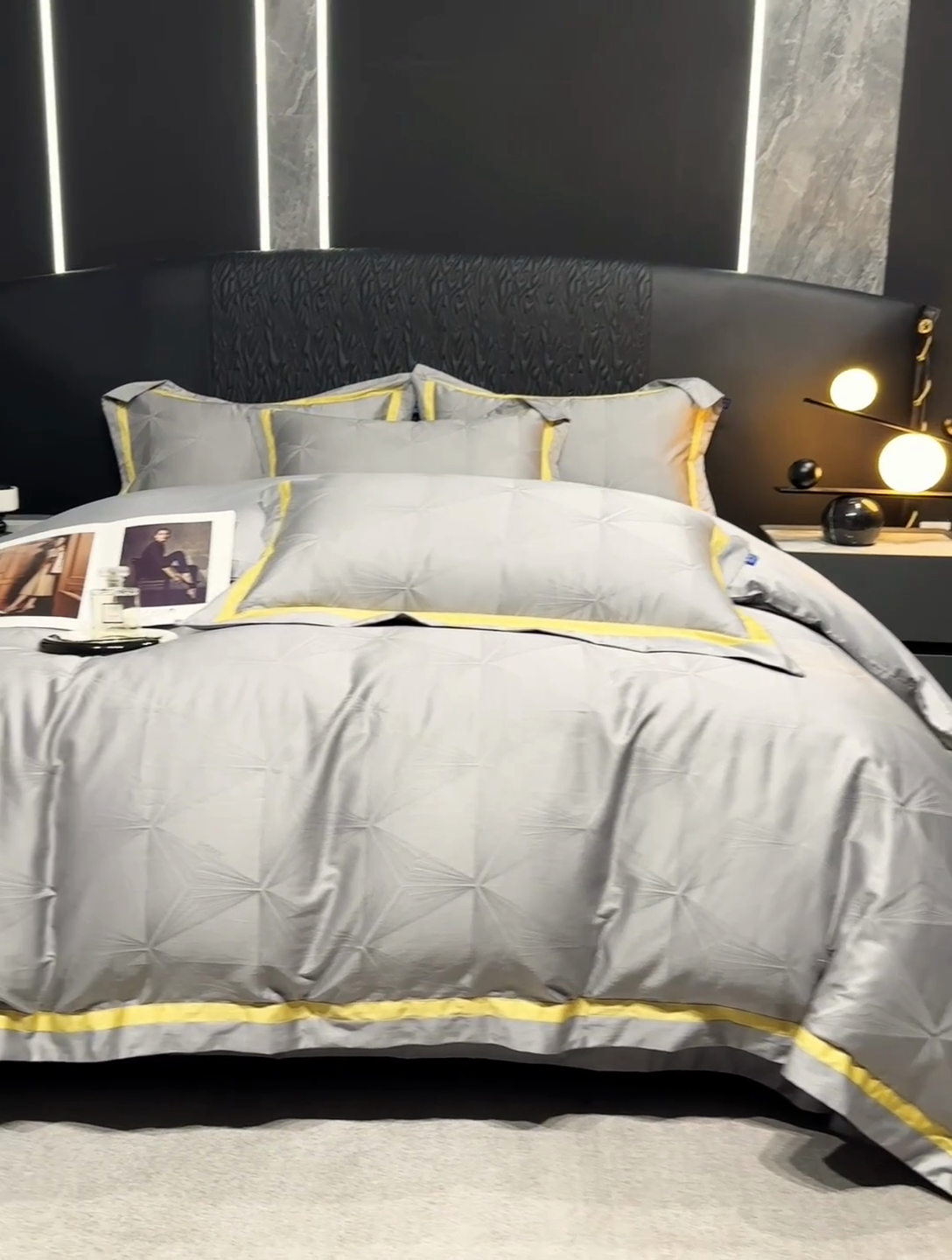 91家纺网 家纺一手货源 找家纺 雲归梦 2024新款轻奢双拼角全棉提花四件套 格拉斯-黎明灰