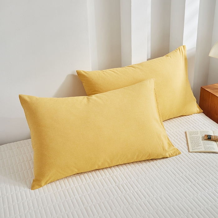 91家纺网 家纺一手货源 找家纺 呦呦南宋 纯棉简约款枕套 母婴级A类全棉色织水洗棉无印风单品一对装全棉枕头套 黄色（简约款）