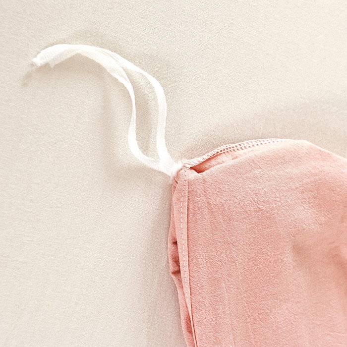 91家纺网 家纺一手货源 找家纺 呦呦南宋 纽扣款单被套A类纯棉  母婴级色织水洗棉 单件纯色被罩 无印风全棉单品被套 粉色