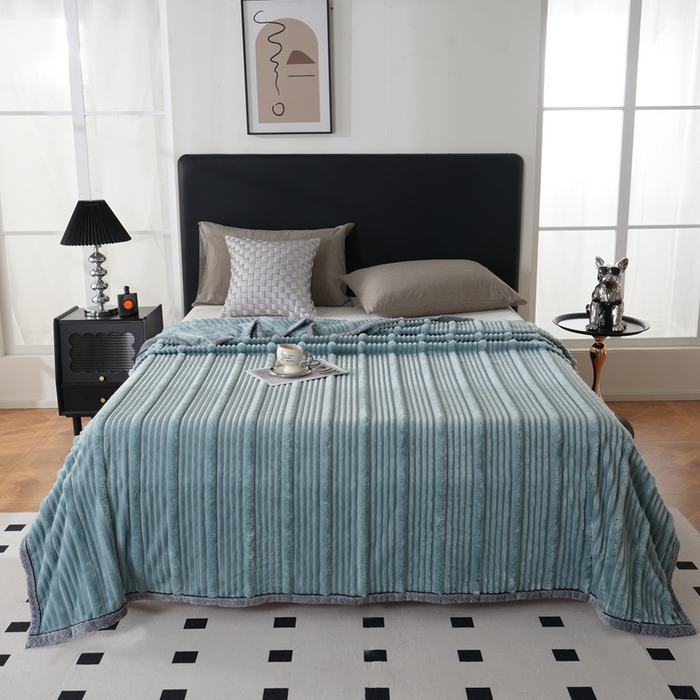 91家纺网 家纺一手货源 找家纺 巴木赫 2024新款子母抽条兔毛绒绒毯毯子 宾利蓝