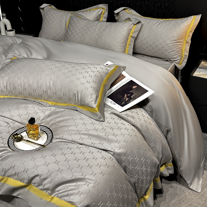 91家纺网 家纺一手货源 找家纺 雲归梦 2024新款轻奢双拼角全棉提花四件套 梵雅-雅士灰