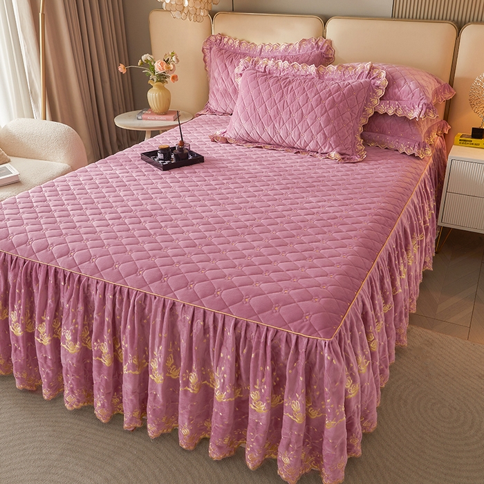 91家纺网 家纺一手货源 找家纺 罗艺轩 2024新款加厚宝宝绒夹棉床裙三件套-梦幻星辰 丁香紫