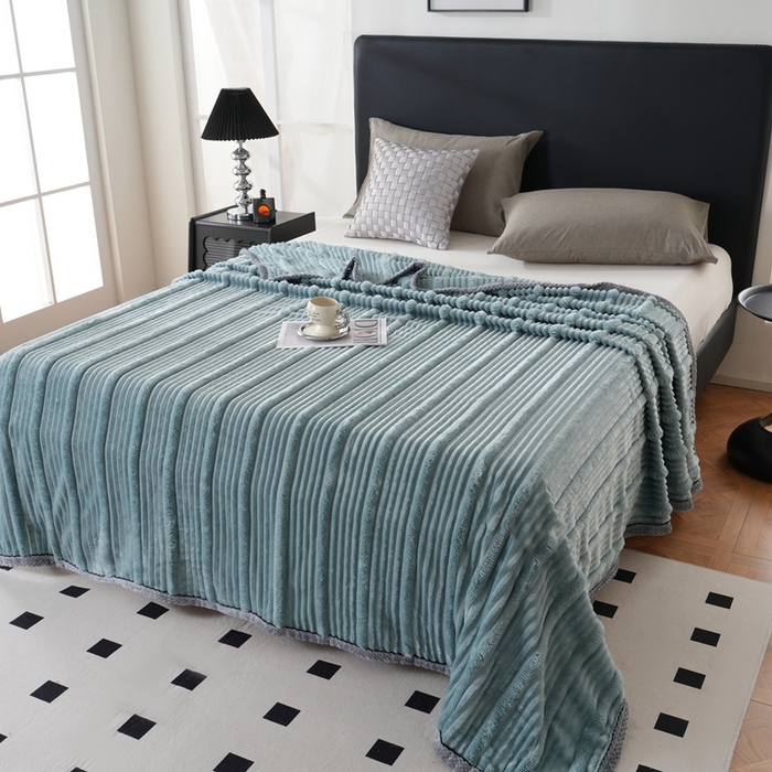 91家纺网 家纺一手货源 找家纺 巴木赫 2024新款子母抽条兔毛绒绒毯毯子 宾利蓝