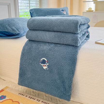 91家纺网 家纺一手货源 找家纺 （总）沐辰 2024新款小元素绣花米粒绒牛奶绒毛毯