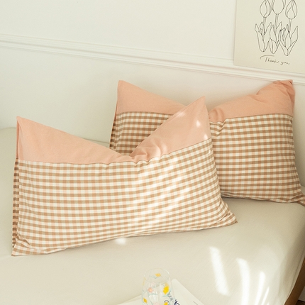 91家纺网 家纺一手货源 找家纺 呦呦南宋 双拼枕套A类纯棉 设计感撞色拼接单品一对装水洗棉枕头套 蜜粉