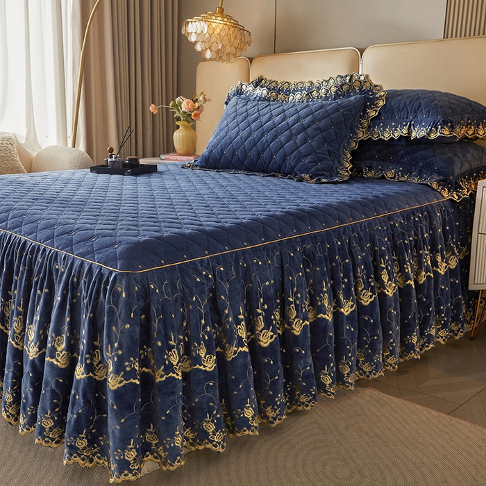 91家纺网 家纺一手货源 找家纺 罗艺轩 2024新款加厚宝宝绒夹棉床裙三件套-梦幻星辰 宝石蓝