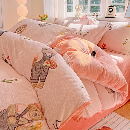 91家纺网 家纺一手货源 找家纺 （总）韩巢家纺 2024新款加厚雪花绒牛奶绒珊瑚绒四件套-新品（提供卖家秀）