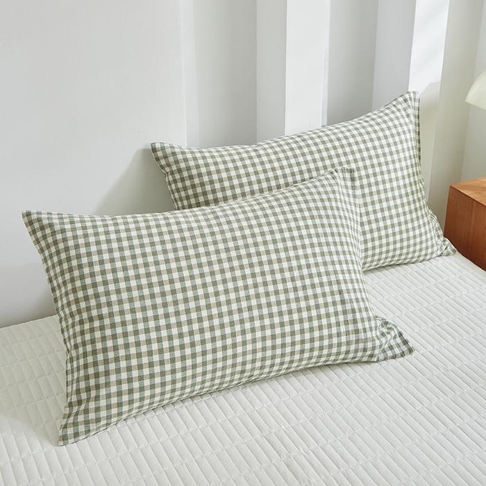 91家纺网 家纺一手货源 找家纺 呦呦南宋 纯棉简约款枕套 母婴级A类全棉色织水洗棉无印风单品一对装全棉枕头套 绿小格（简约款）
