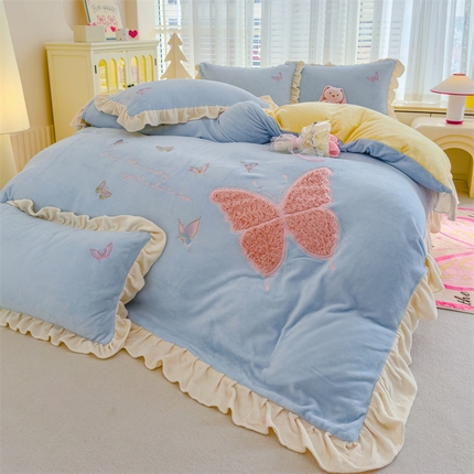 91家纺网 家纺一手货源 找家纺 （总）灰鲸 2025新款A类牛奶绒玫瑰兔毛贴布绣四件套