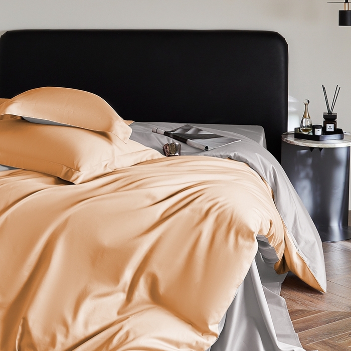 91家纺网 家纺一手货源 找家纺 秀色家纺 2025新款50支贡缎A类轻奢纯色长绒棉四件套全棉纯棉被套高级感床单三件套-雅克 雅克-南瓜橘+典雅灰