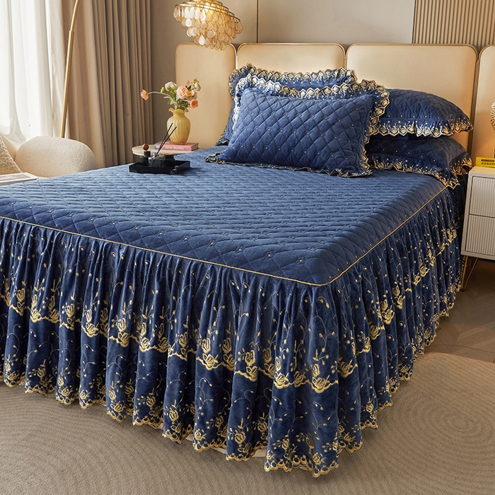 91家纺网 家纺一手货源 找家纺 罗艺轩 2024新款加厚宝宝绒夹棉床裙三件套-梦幻星辰 宝石蓝